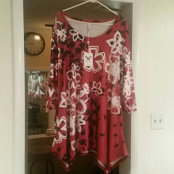 White Mark Tops - NWT White Mark top White Mark Tops - NWT White Mark top